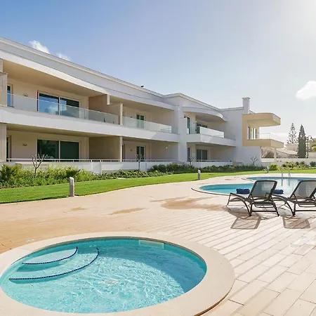 شقة Luxury 3 Bedroom Apartment Lagos لاغوس